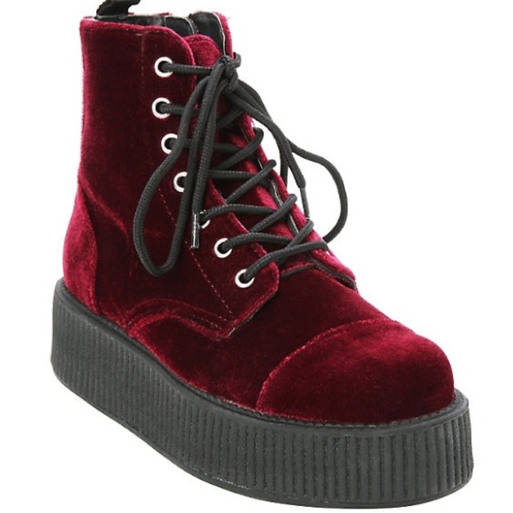 TUK velvet creeper platforms size 11. Barely worn